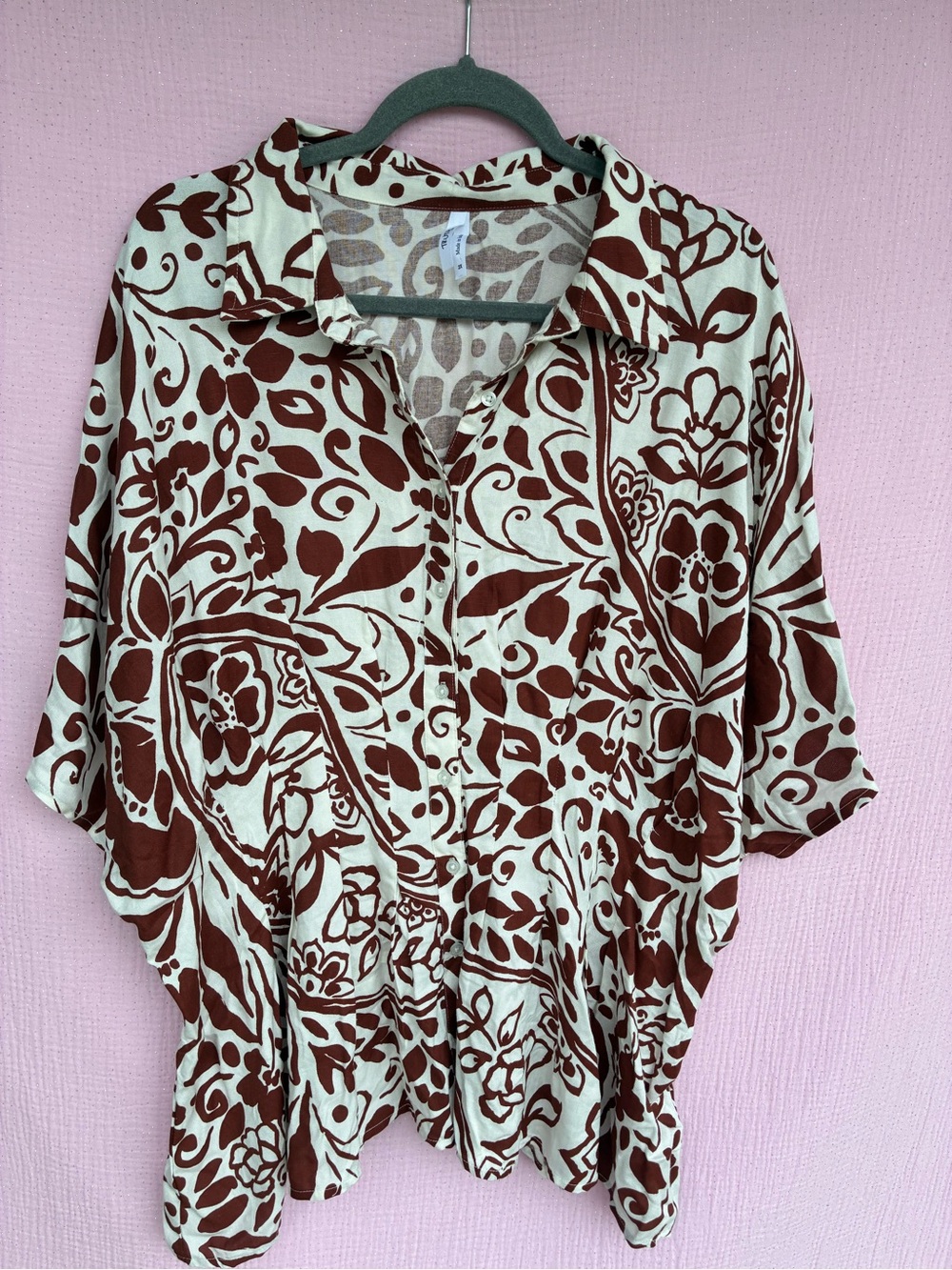 Truth NYC Flax Blend Floral Button Front Top 2X